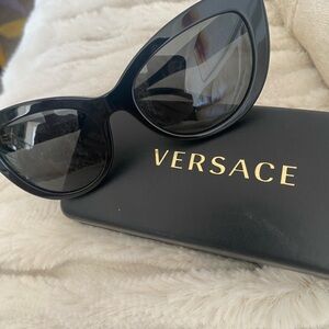 Versace sunglasses- black